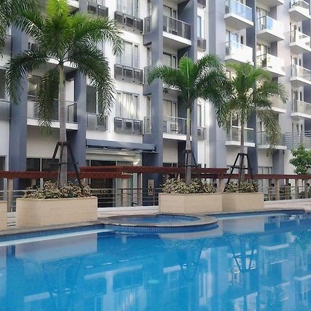 One Palm Tree Villas マニラ市 エクステリア 写真